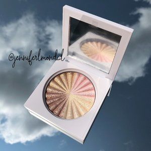๐NWT All Of The Lights! Highlighter by OFRA!!๐